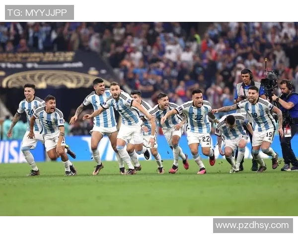 足球博主挑战球星是谁的精彩对决 看谁能胜出你心目中的冠军是谁